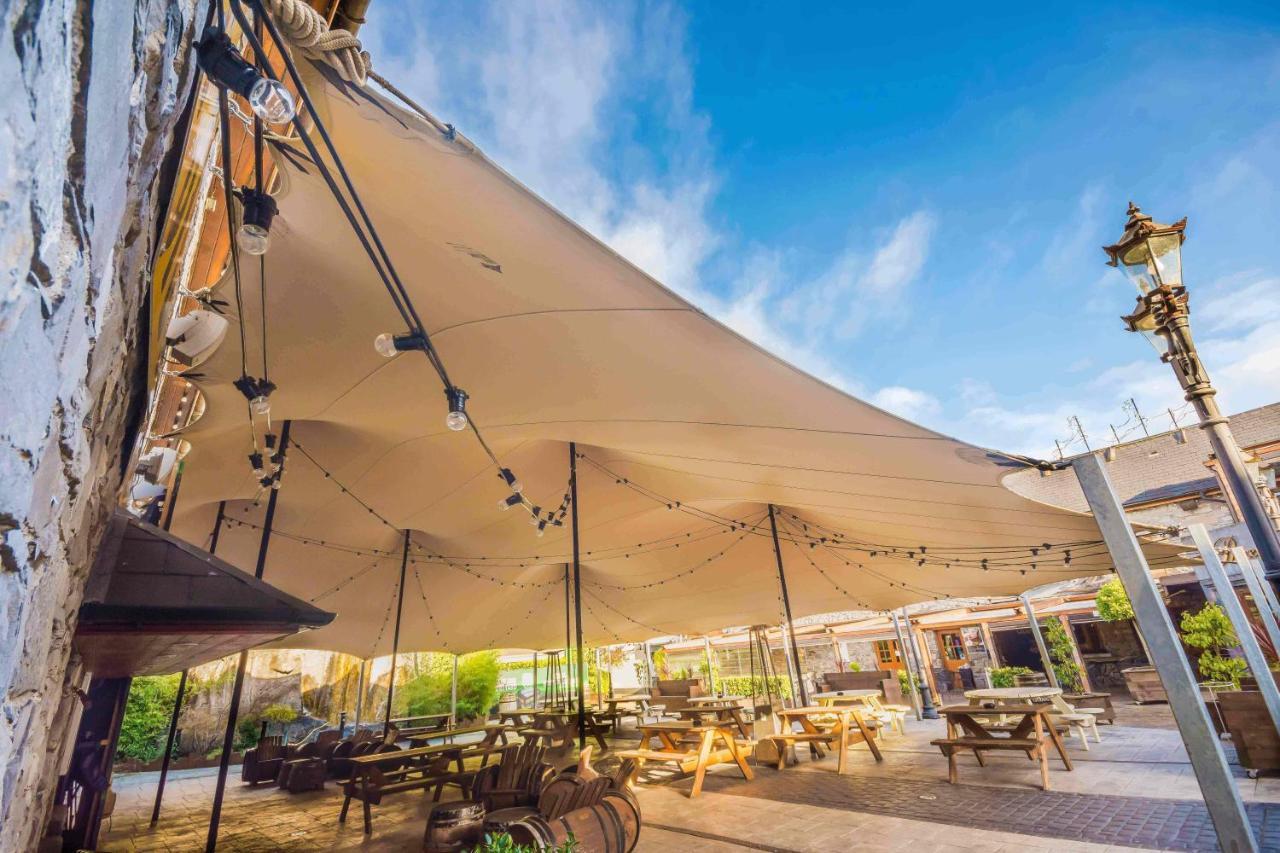 Court Yard Hotel Leixlip Ngoại thất bức ảnh