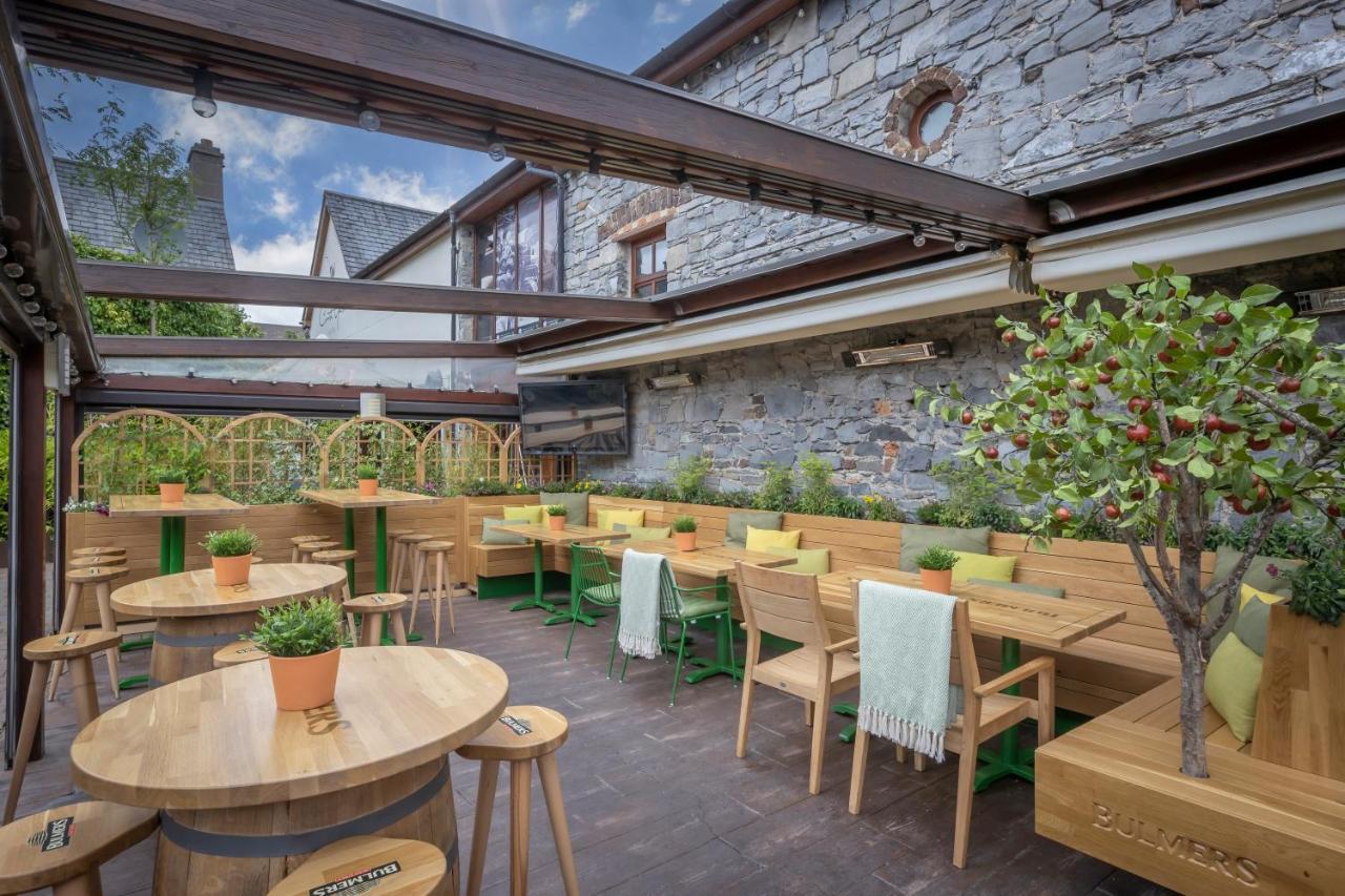 Court Yard Hotel Leixlip Ngoại thất bức ảnh