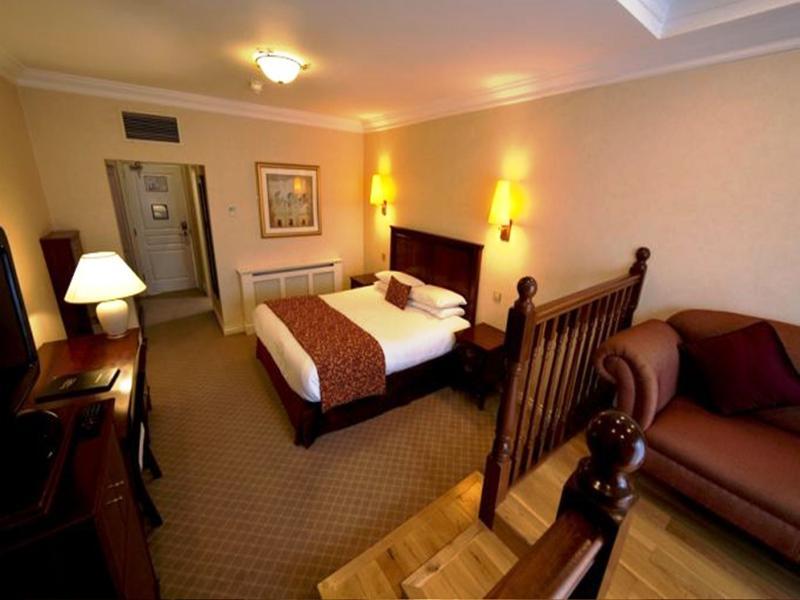 Court Yard Hotel Leixlip Ngoại thất bức ảnh