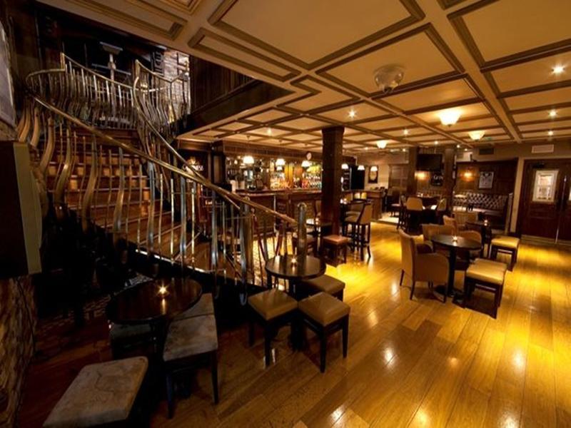 Court Yard Hotel Leixlip Ngoại thất bức ảnh