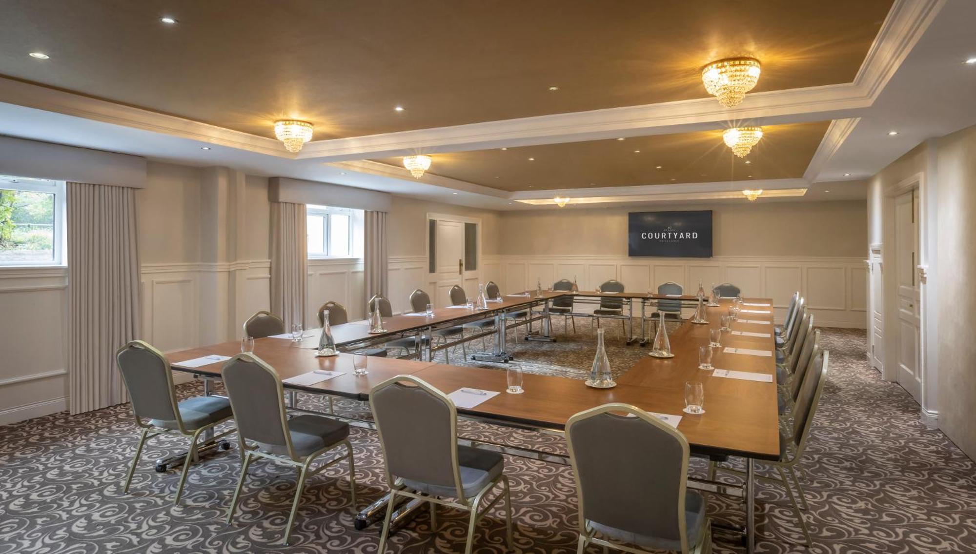 Court Yard Hotel Leixlip Ngoại thất bức ảnh